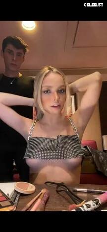 Giovanna Chaves Image 23077028