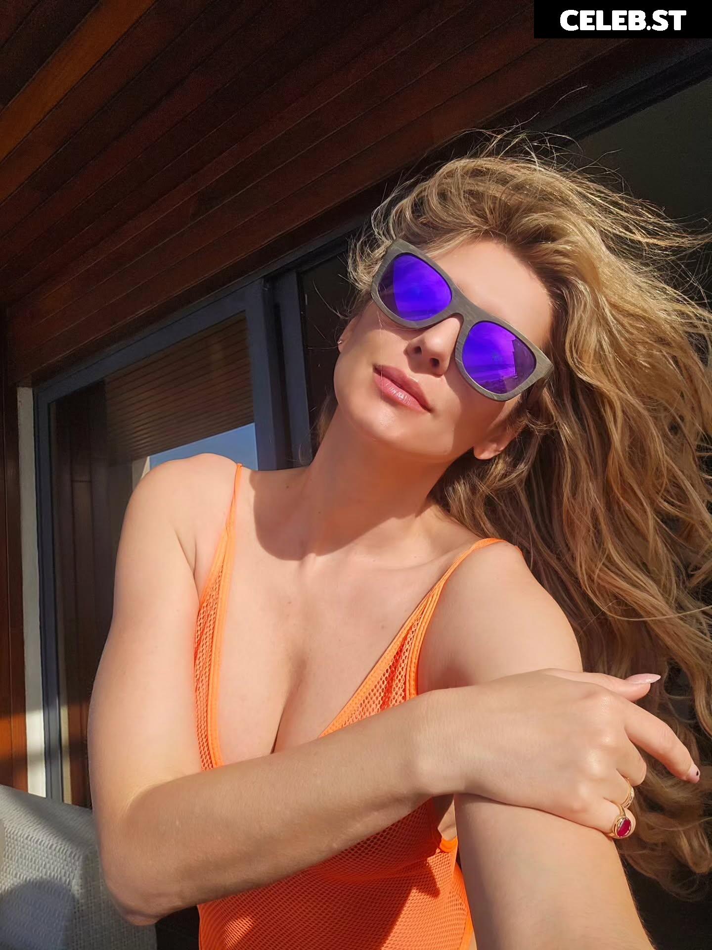 Lívia Andrade Image 23073879