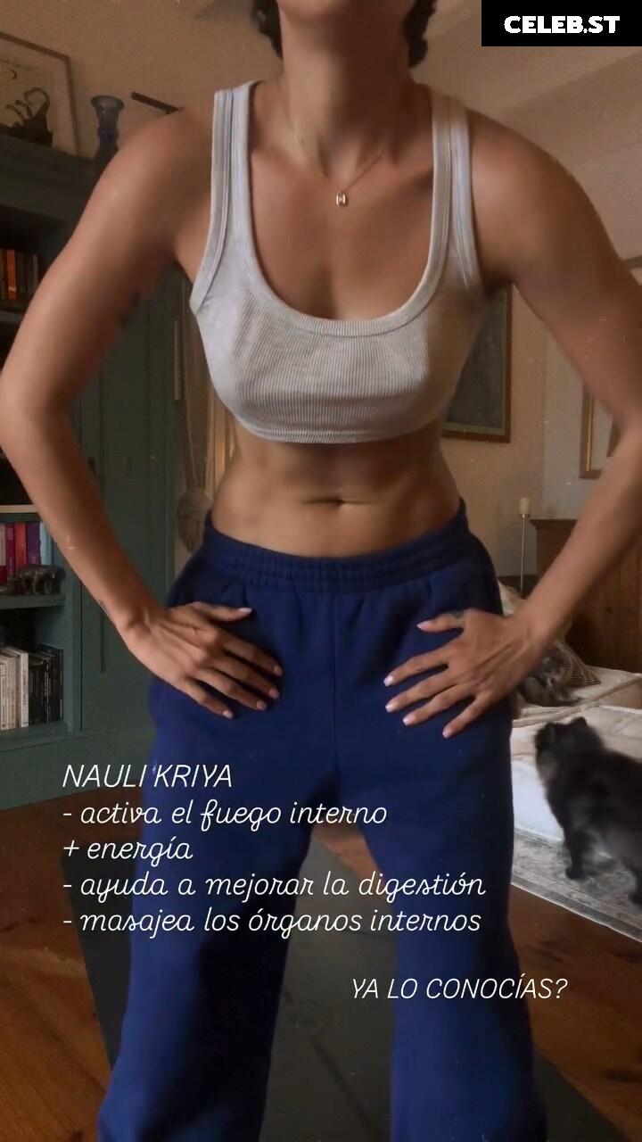 Carolina Oliveira Image 23079183
