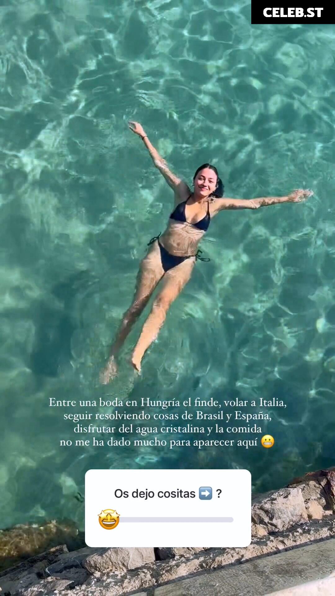 Carolina Oliveira Image 23079136