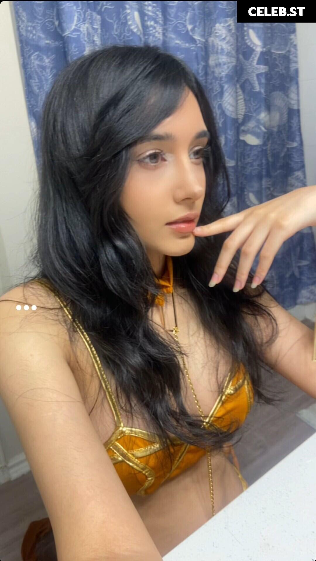 hinawynne Image 23044934