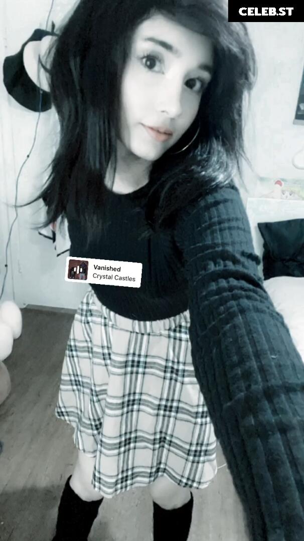 hinawynne Image 23044792