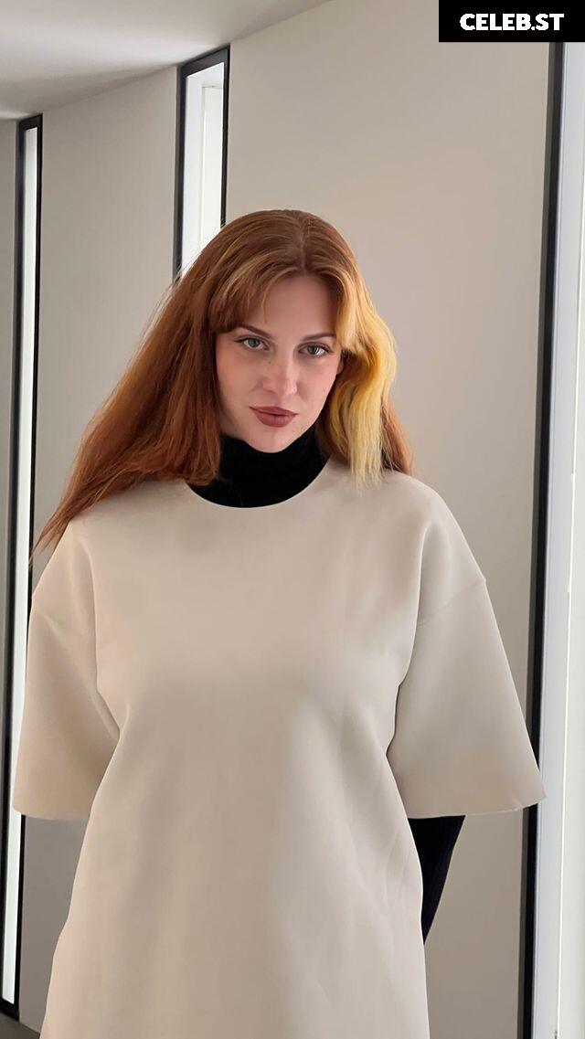 Tati Bruening | Illumitati | illumitatiana Image 23041681