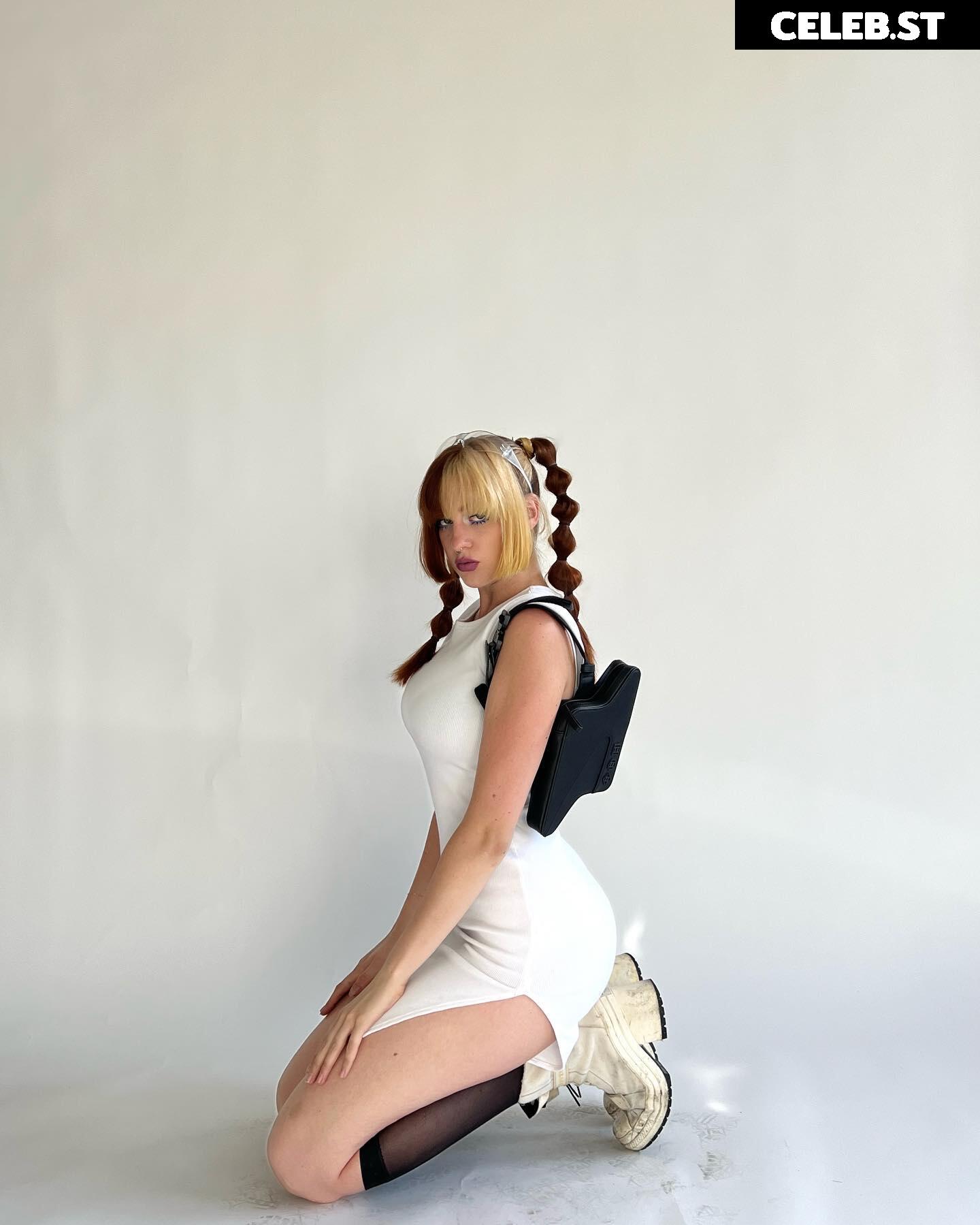 Tati Bruening | Illumitati | illumitatiana Image 23041600