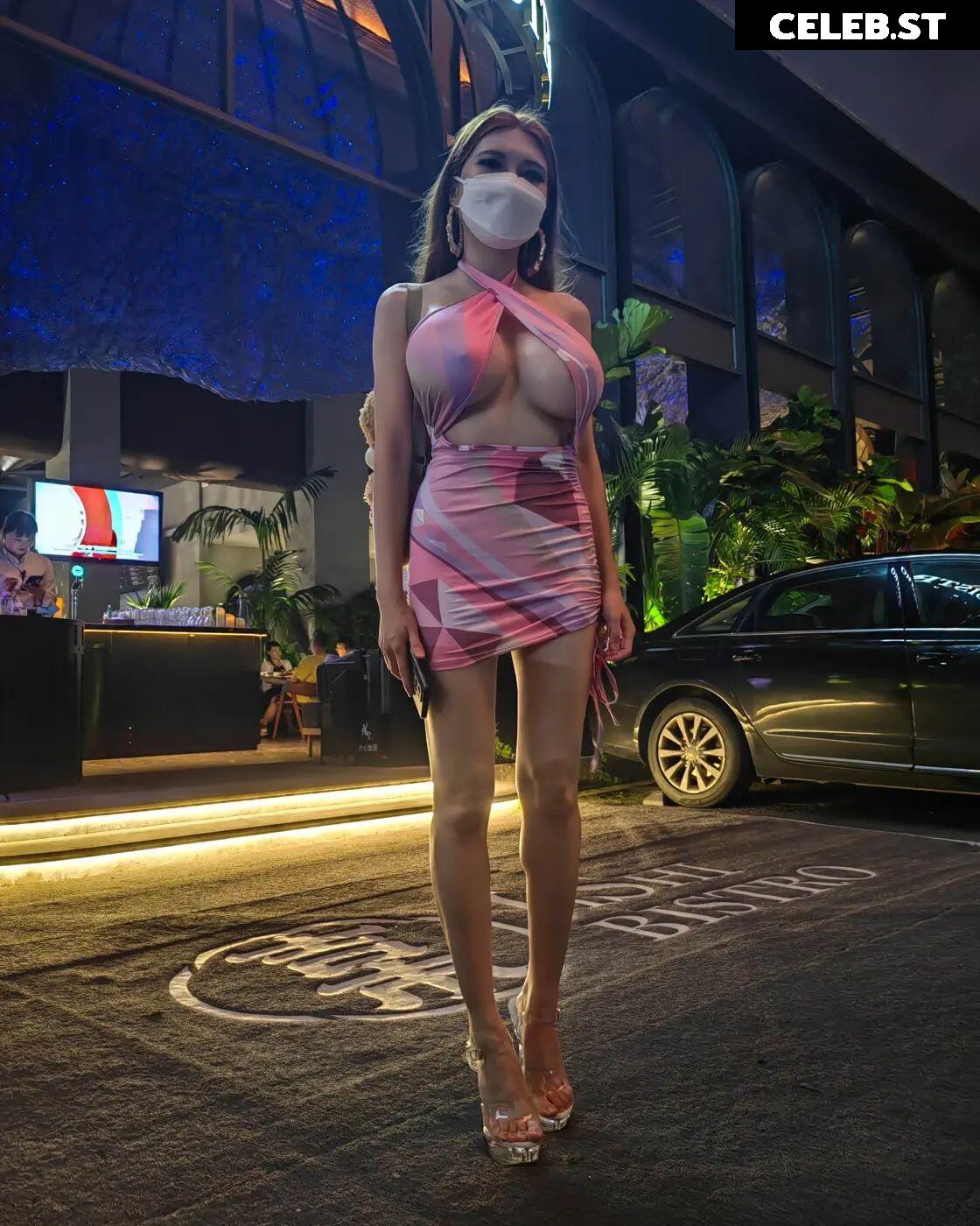 Naomi "SexyCyborg" Wu Image 23043821