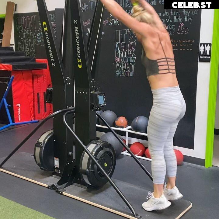 Holly Holm Image 23049968