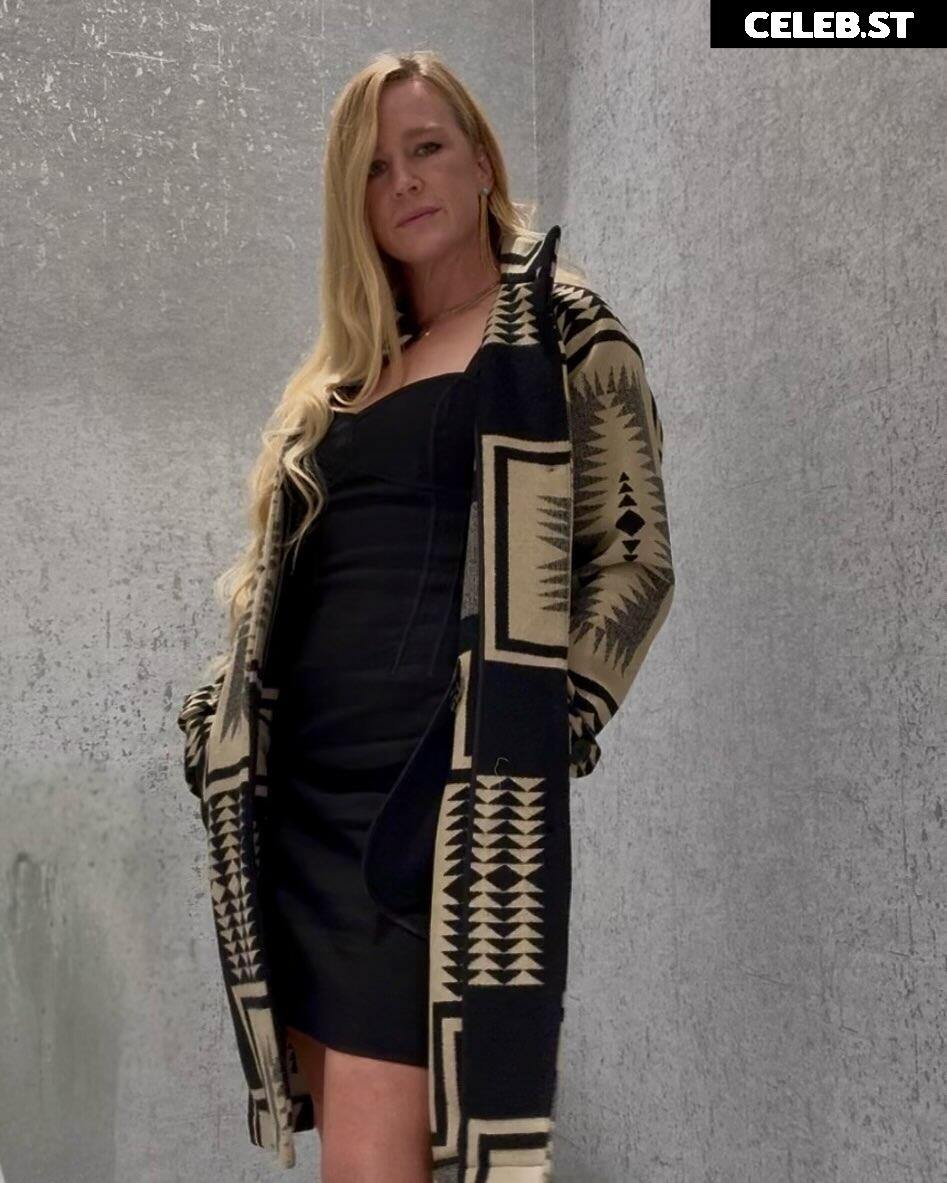 Holly Holm Image 23049898