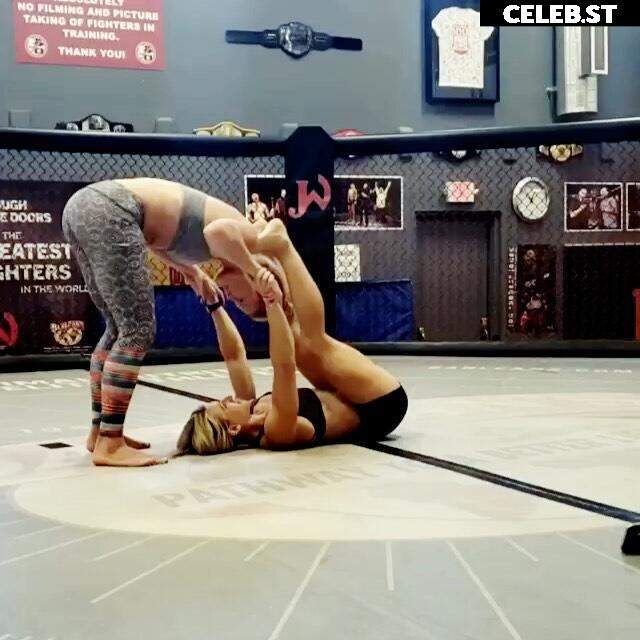 Holly Holm Image 23049802