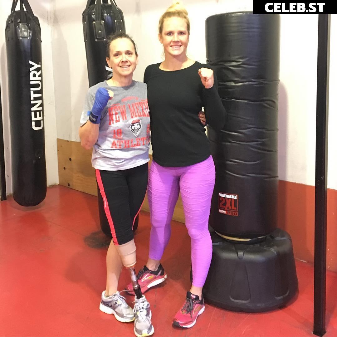 Holly Holm Image 23049801