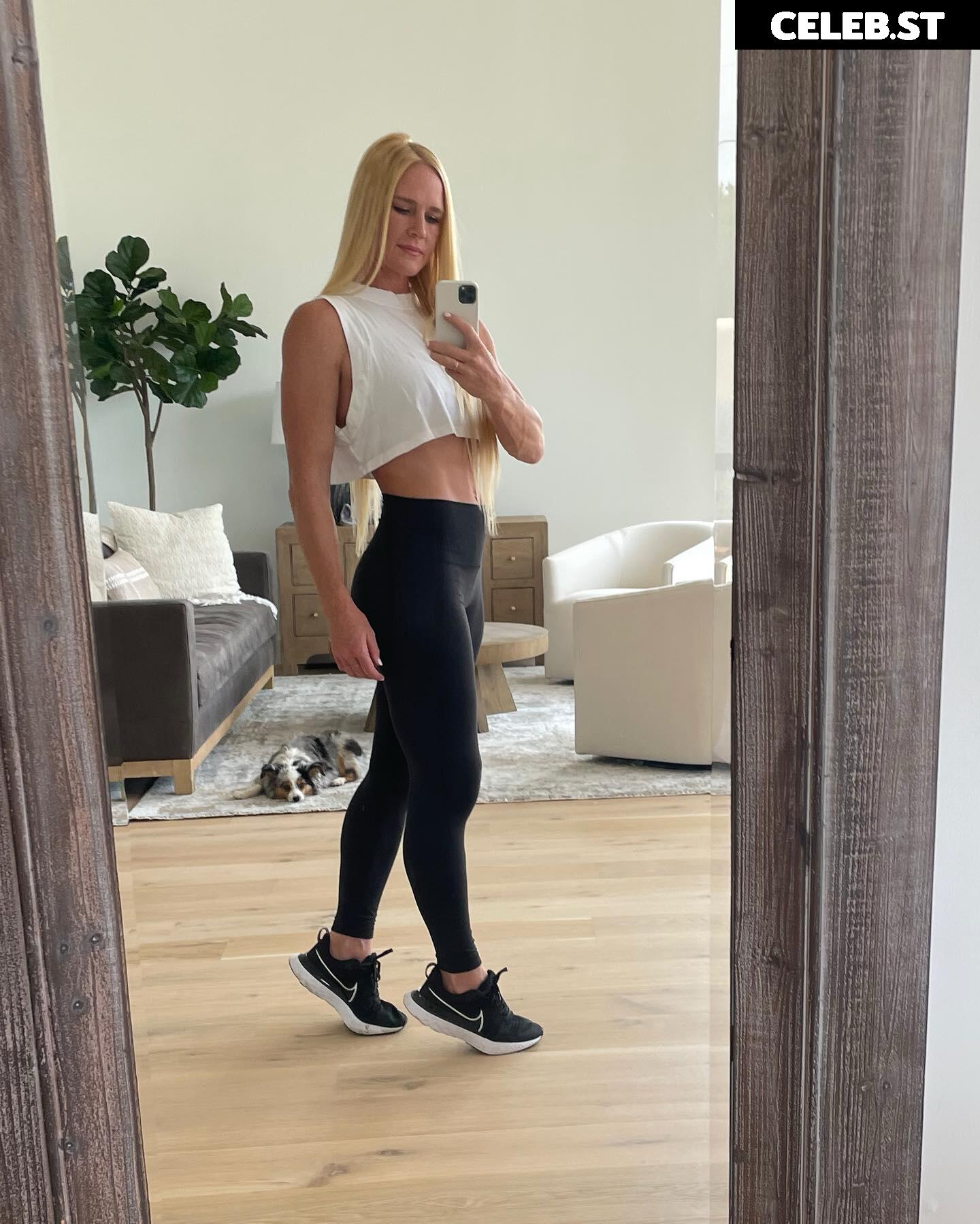 Holly Holm Image 23049788