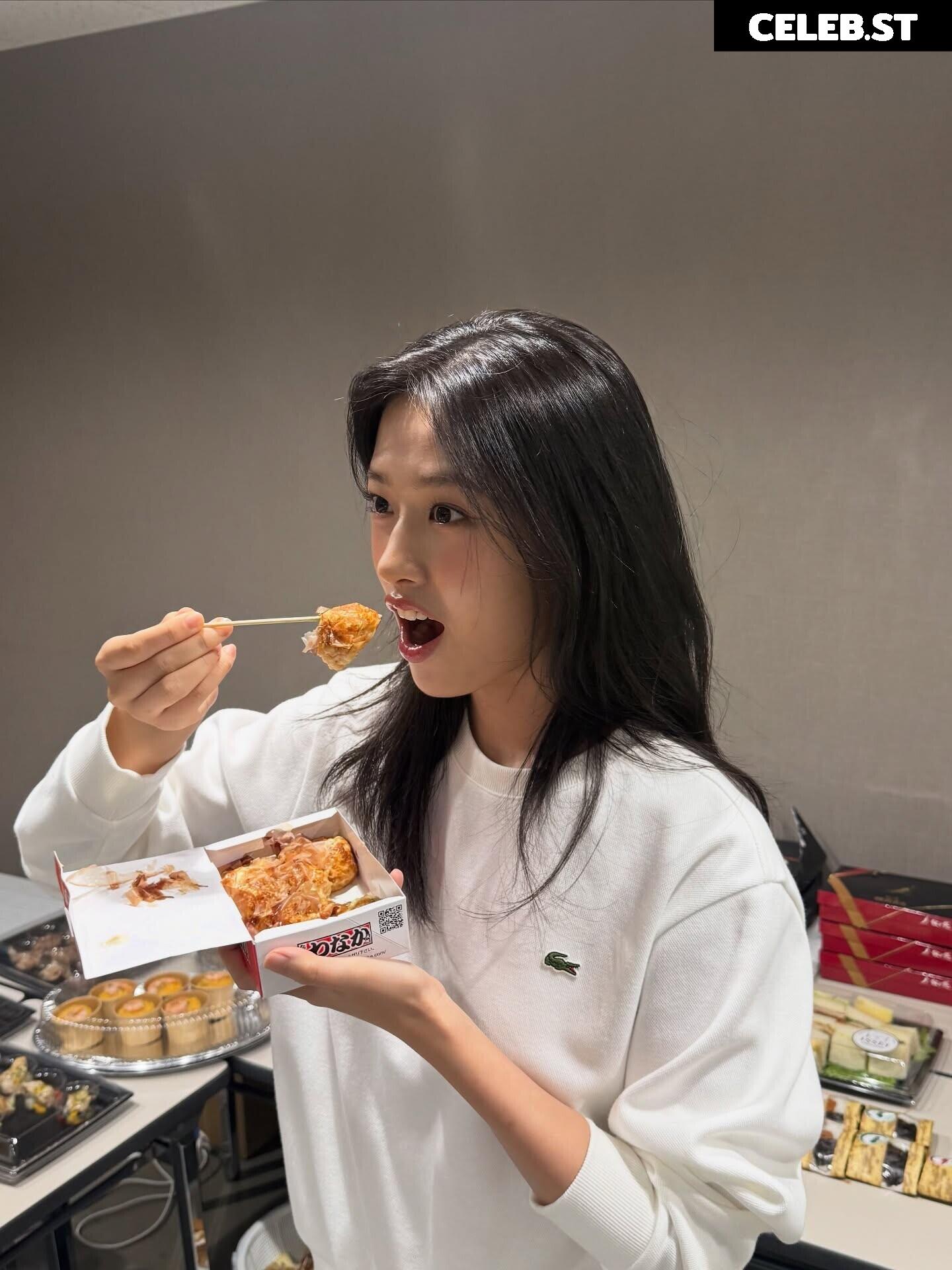 An Yujin 안유진 | YUJIN Image 23028822