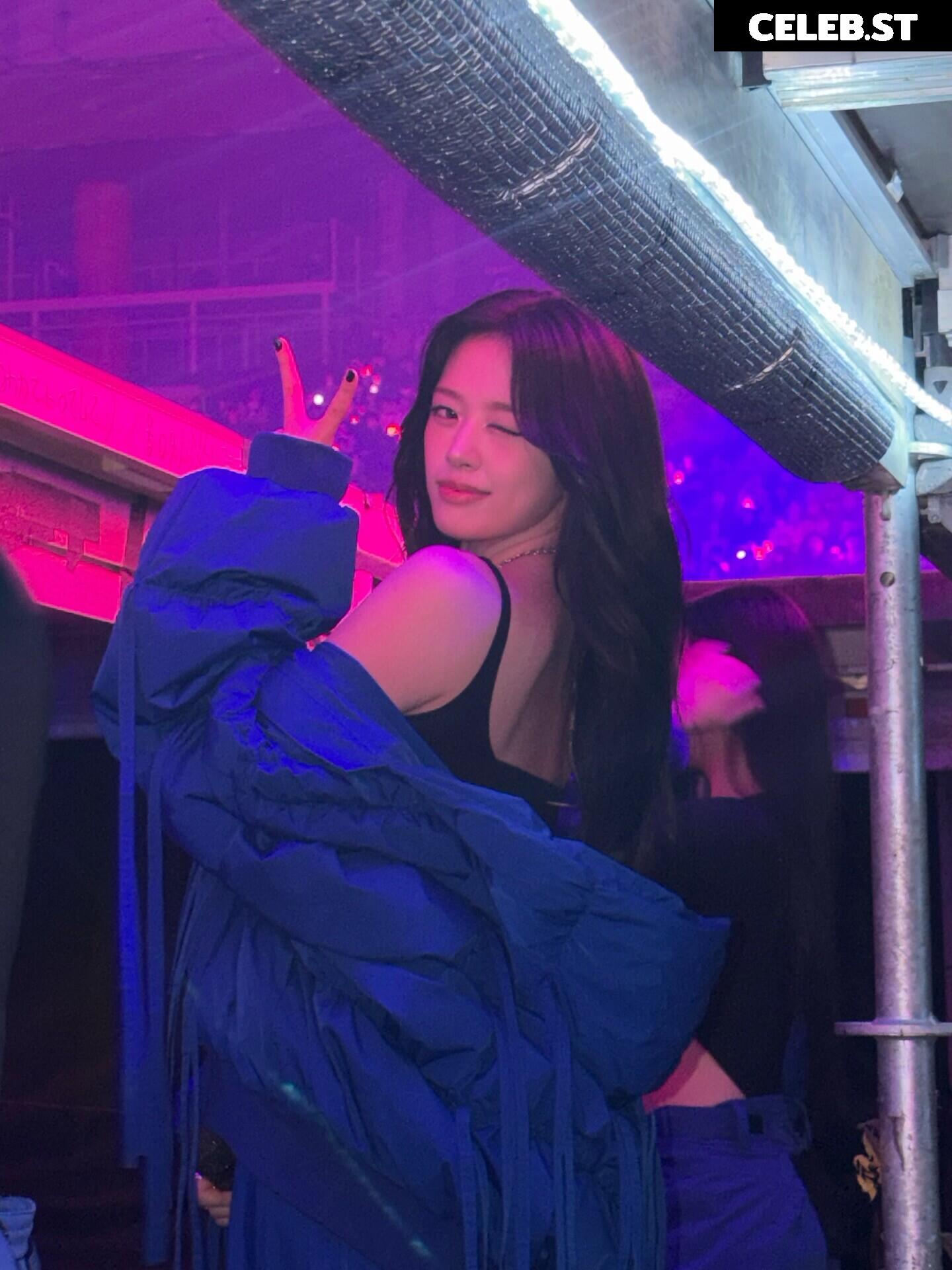 An Yujin 안유진 | YUJIN Image 23028837