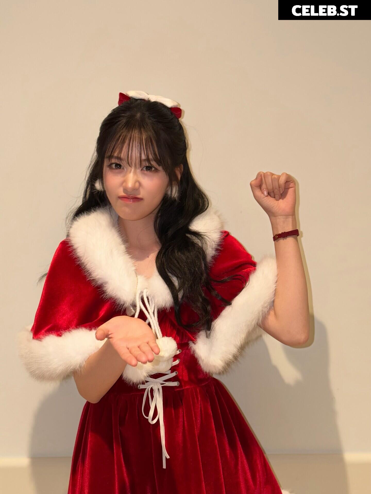 An Yujin 안유진 | YUJIN Image 23028866