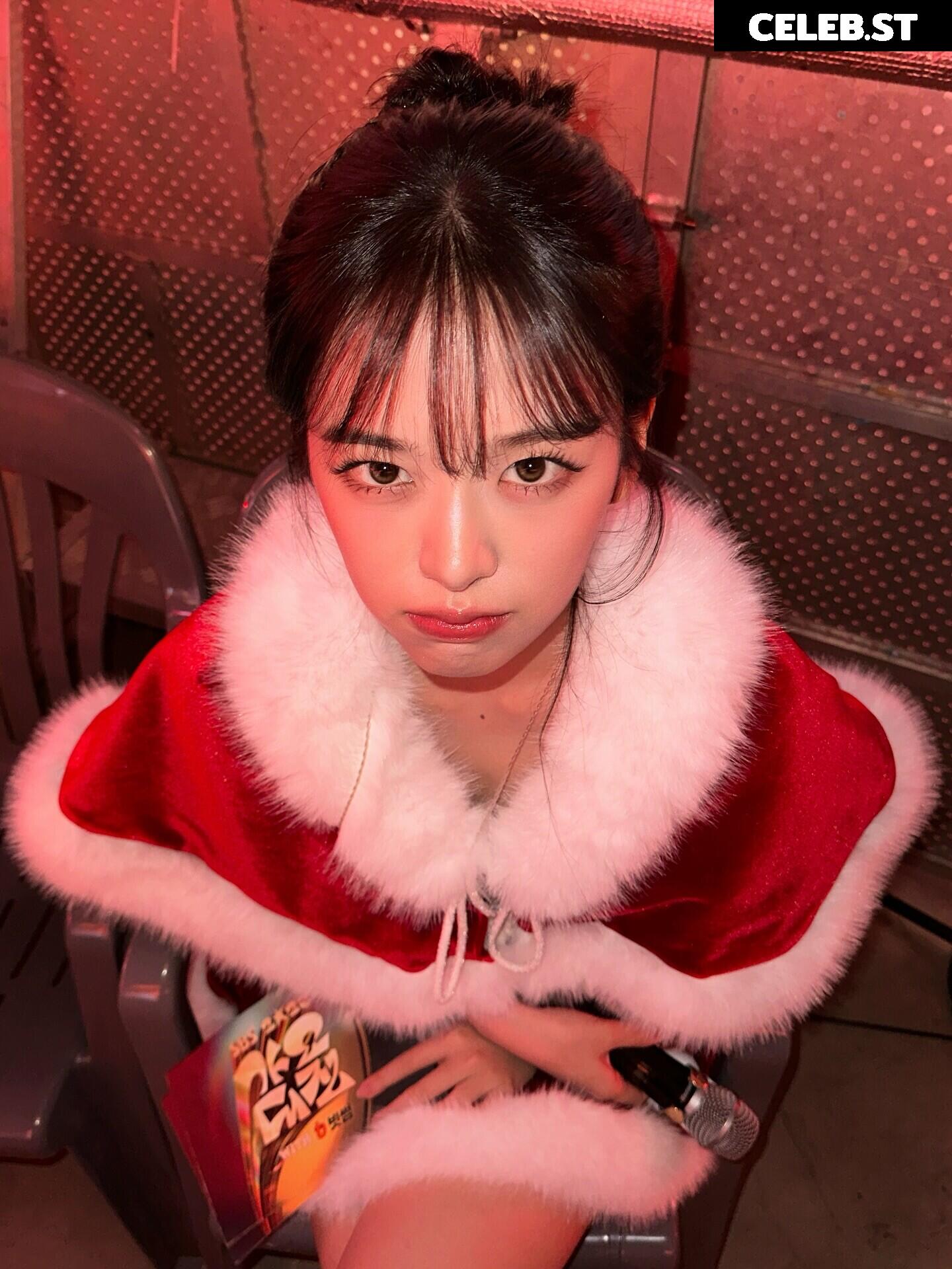 An Yujin 안유진 | YUJIN Image 23028869