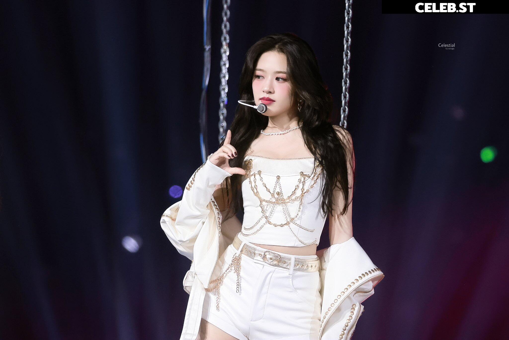 An Yujin 안유진 | YUJIN Image 23028580