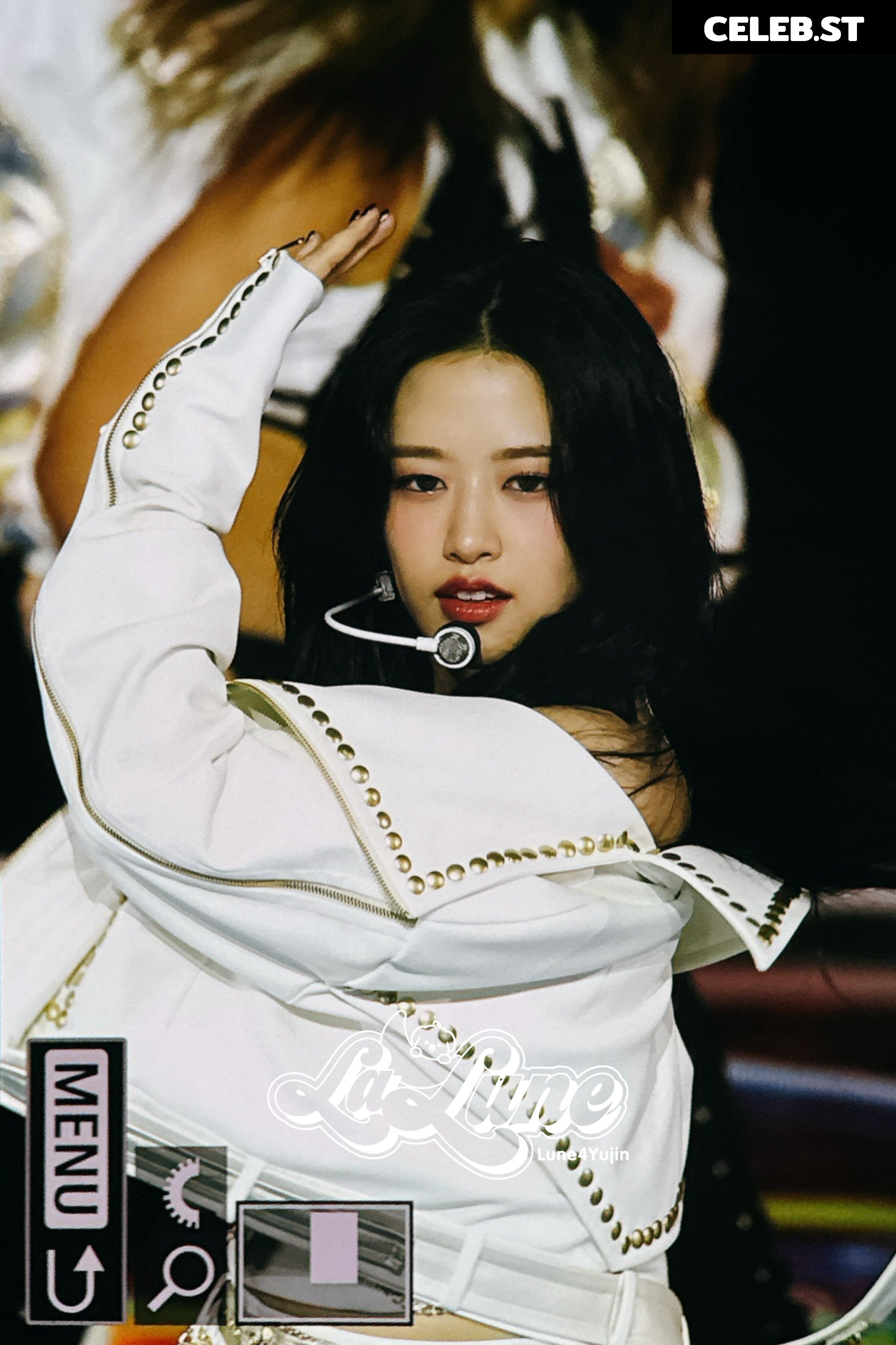 An Yujin 안유진 | YUJIN Image 23028542