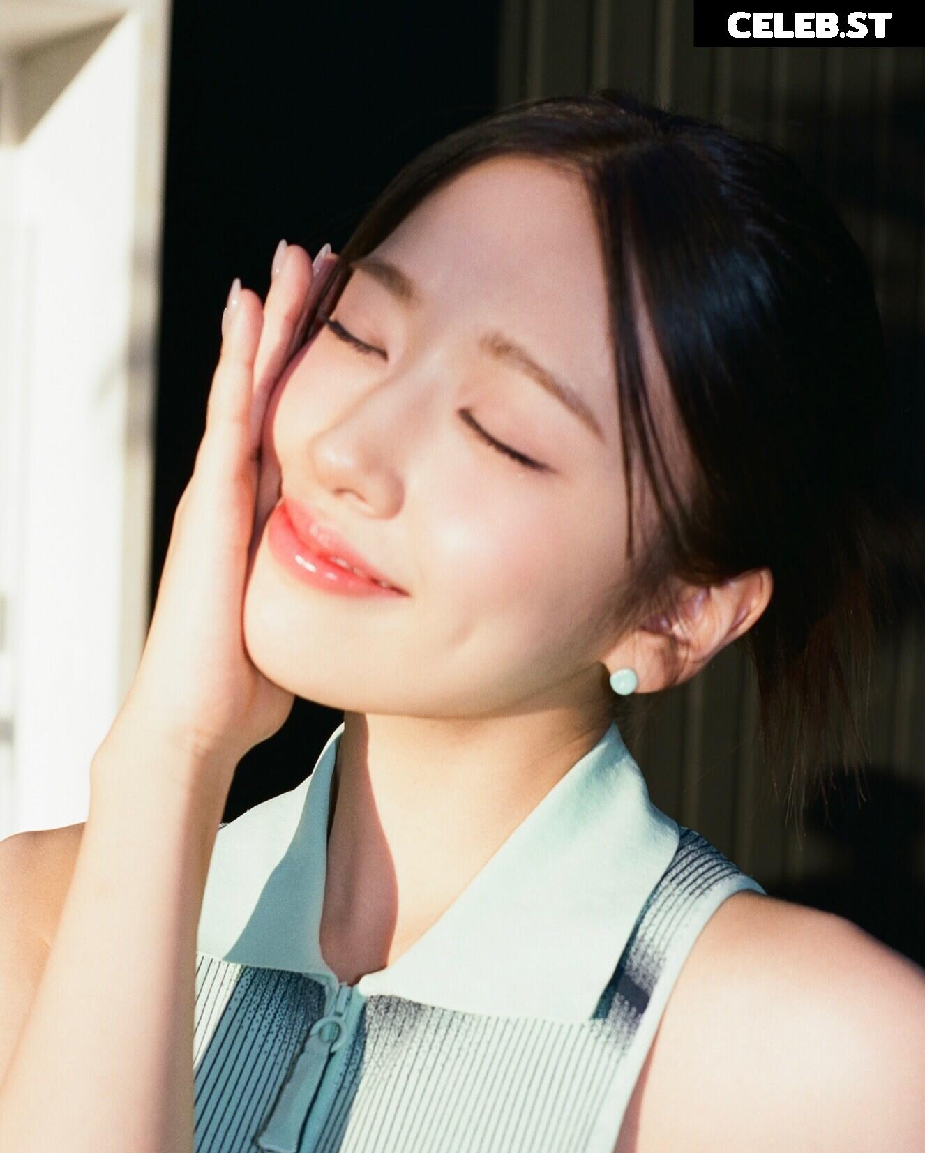 An Yujin 안유진 | YUJIN Image 23028783