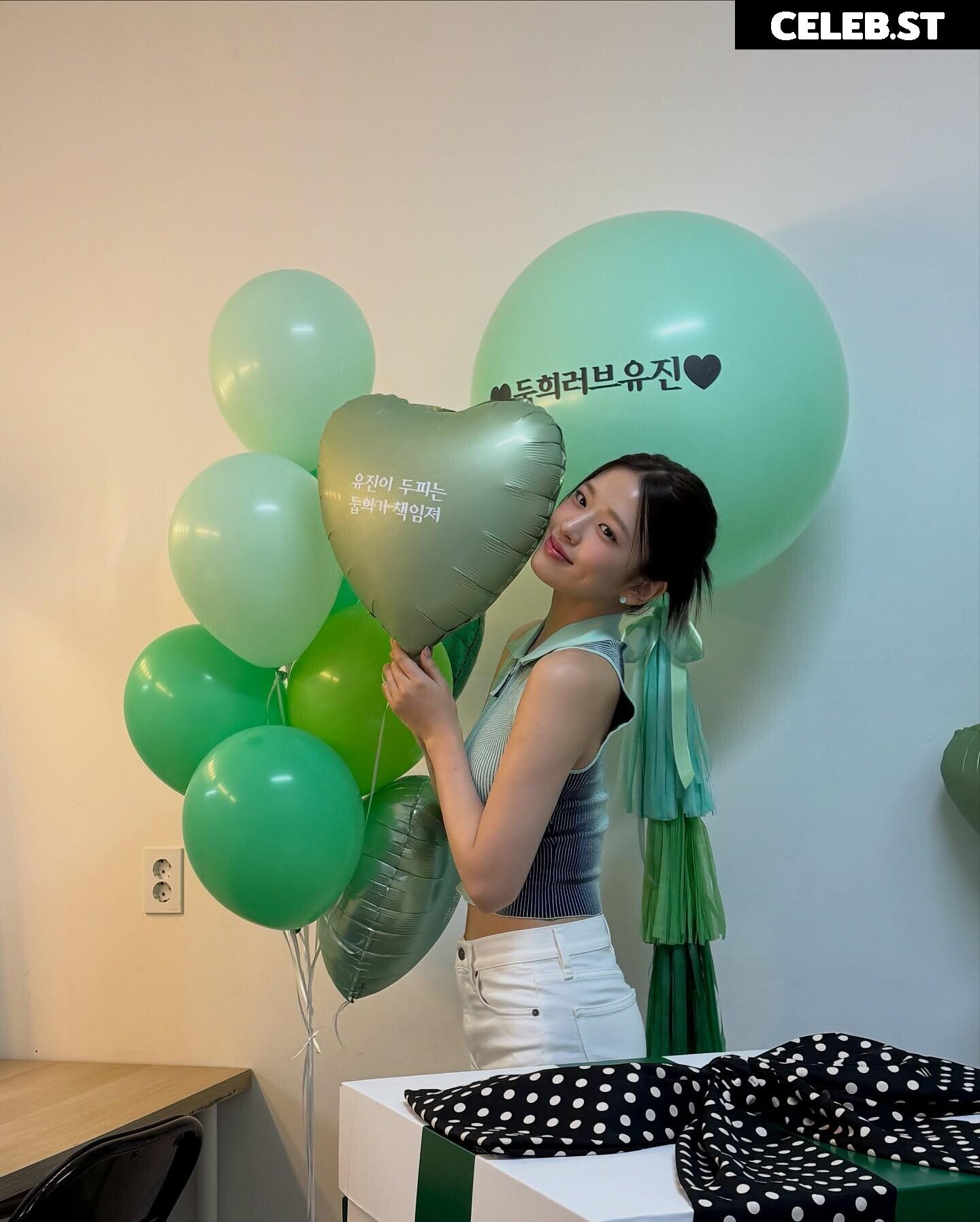 An Yujin 안유진 | YUJIN Image 23028789
