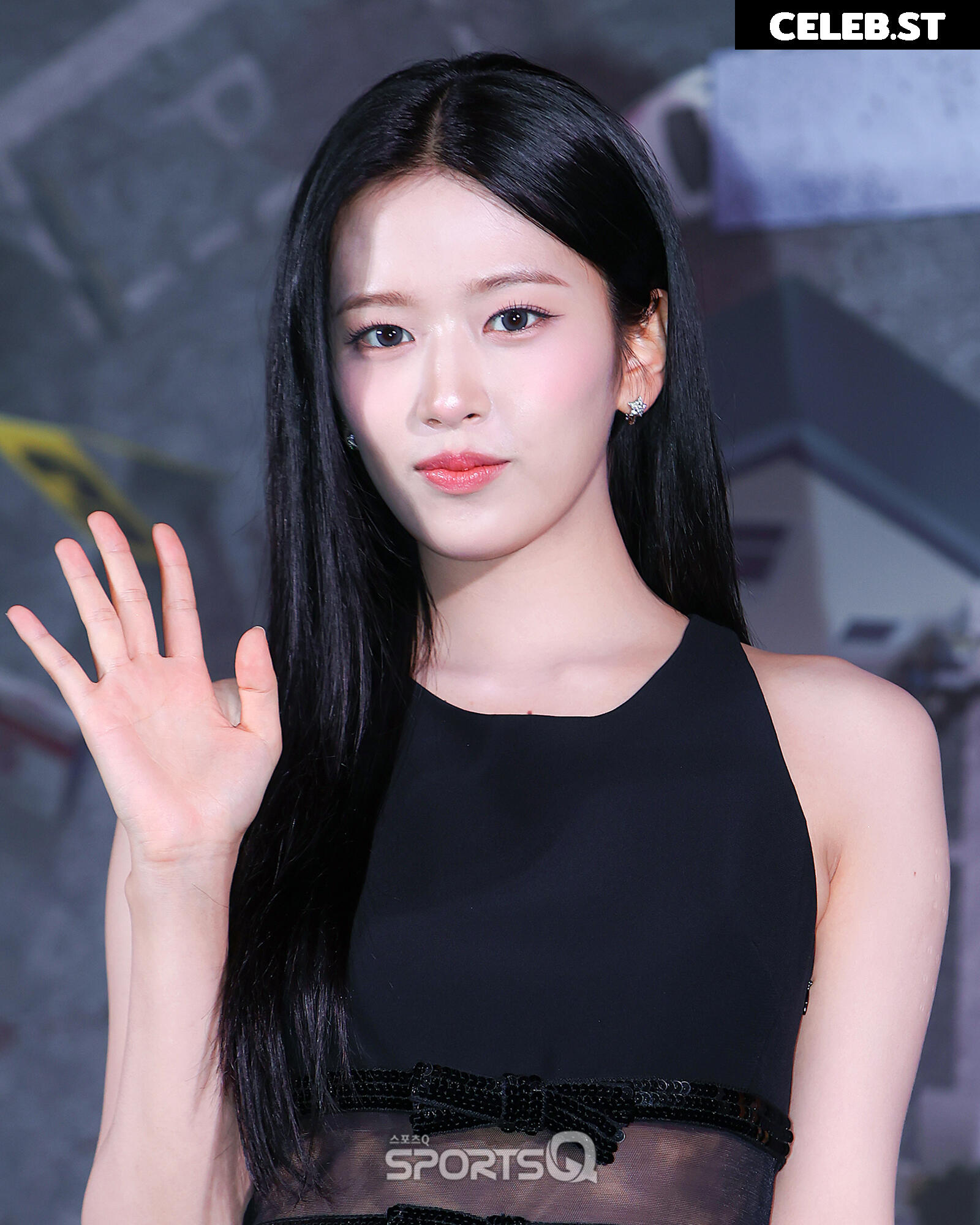 An Yujin 안유진 | YUJIN Image 23028755