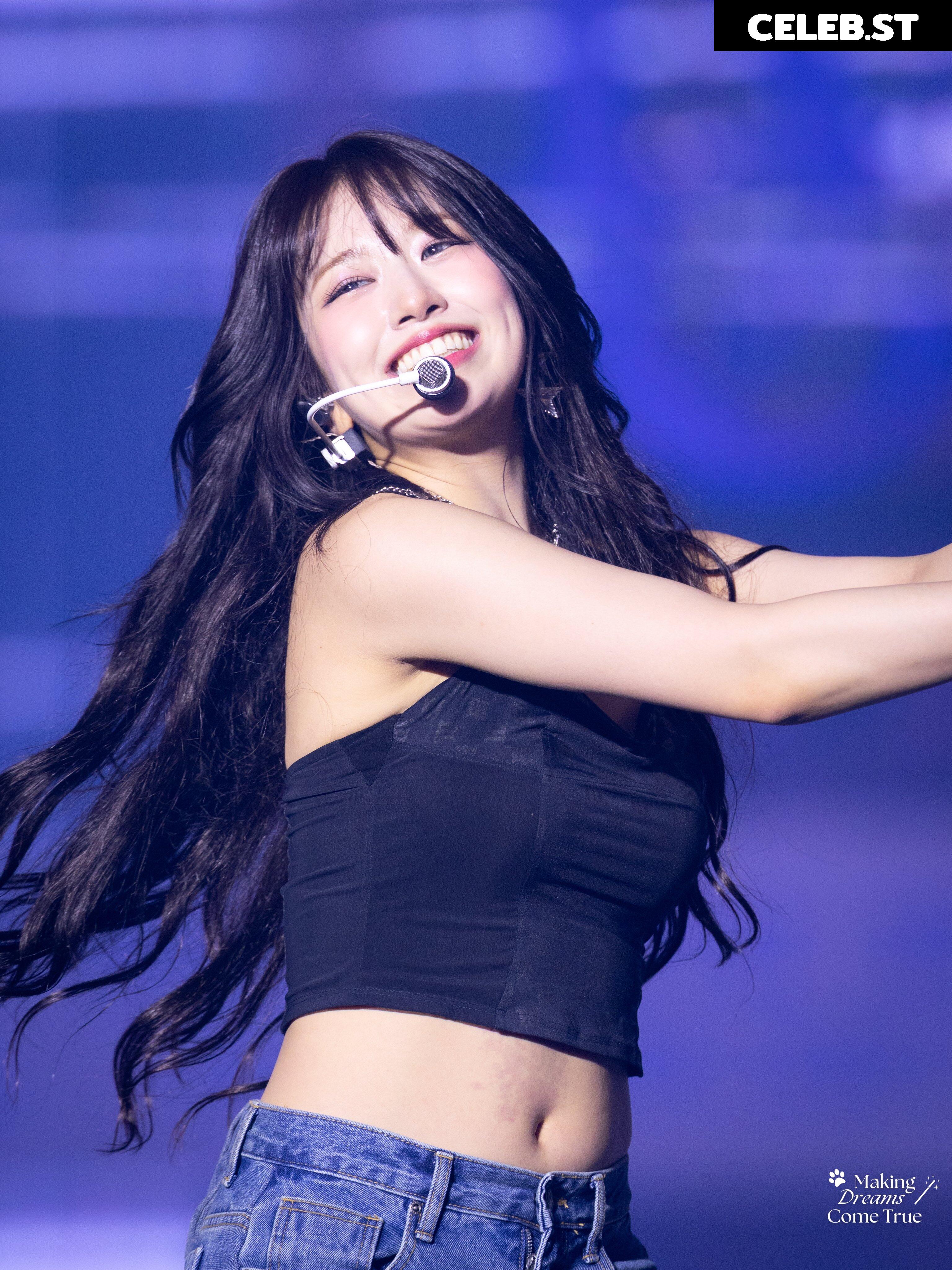An Yujin 안유진 | YUJIN Image 23028693