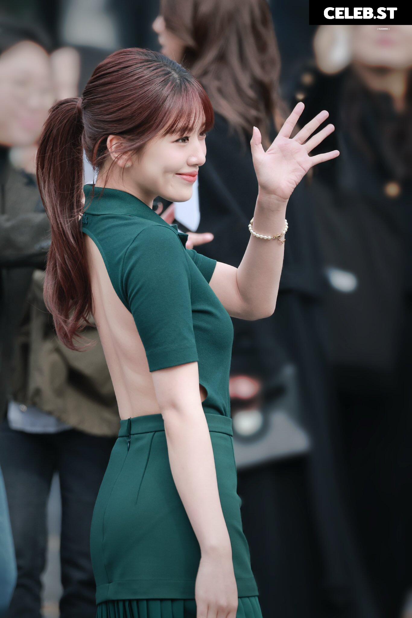 An Yujin 안유진 | YUJIN Image 23028667