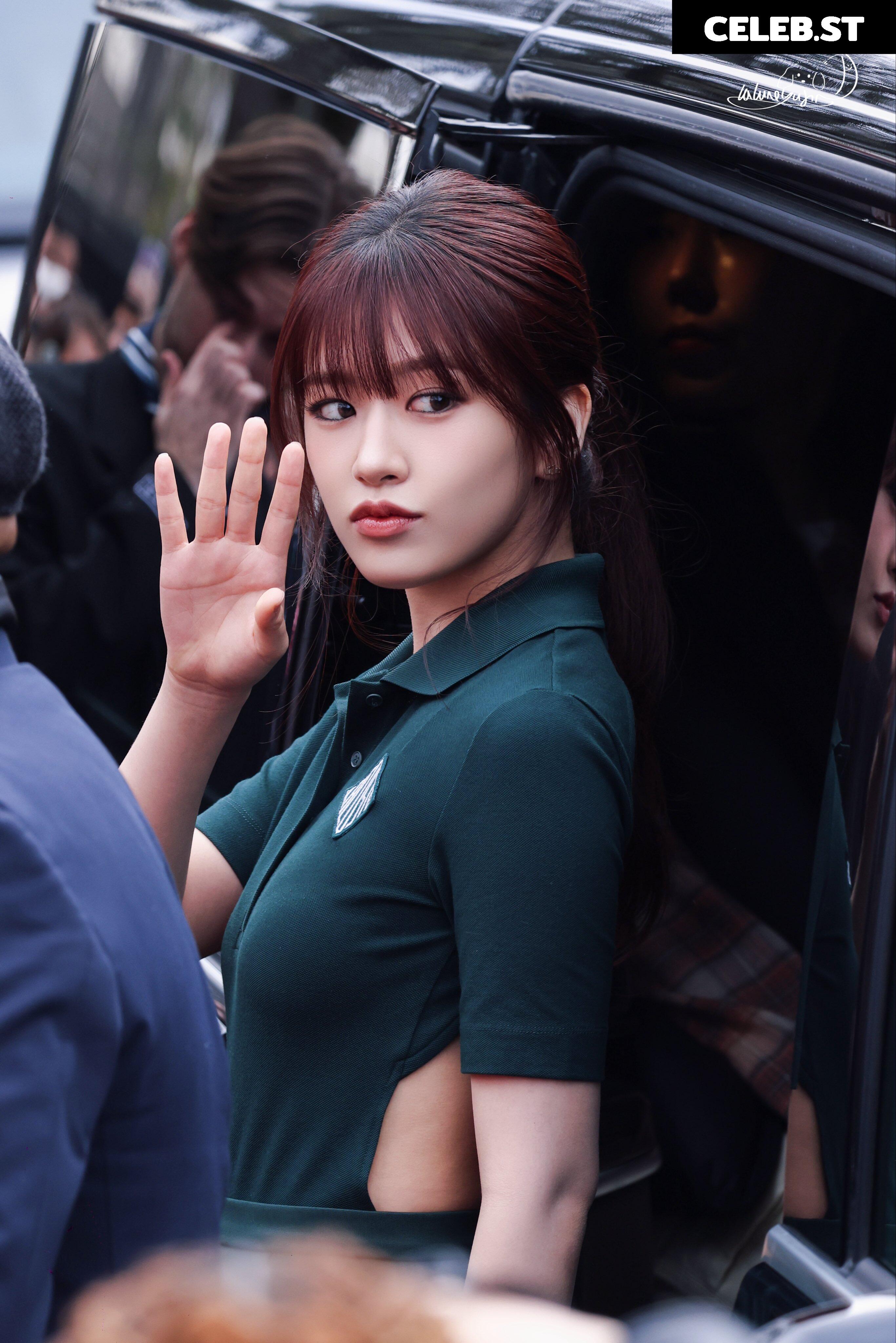 An Yujin 안유진 | YUJIN Image 23028666