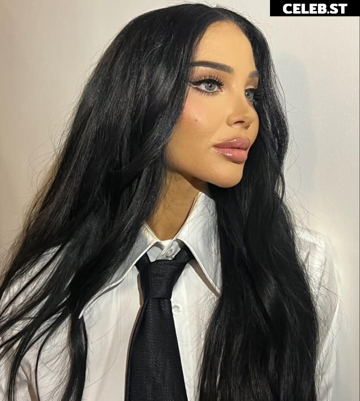 Tulisa Contostavlos Image 23028161