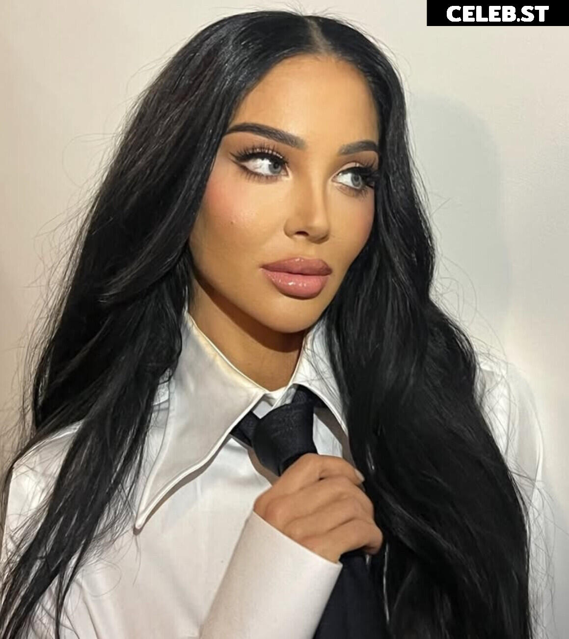 Tulisa Contostavlos Image 23028160