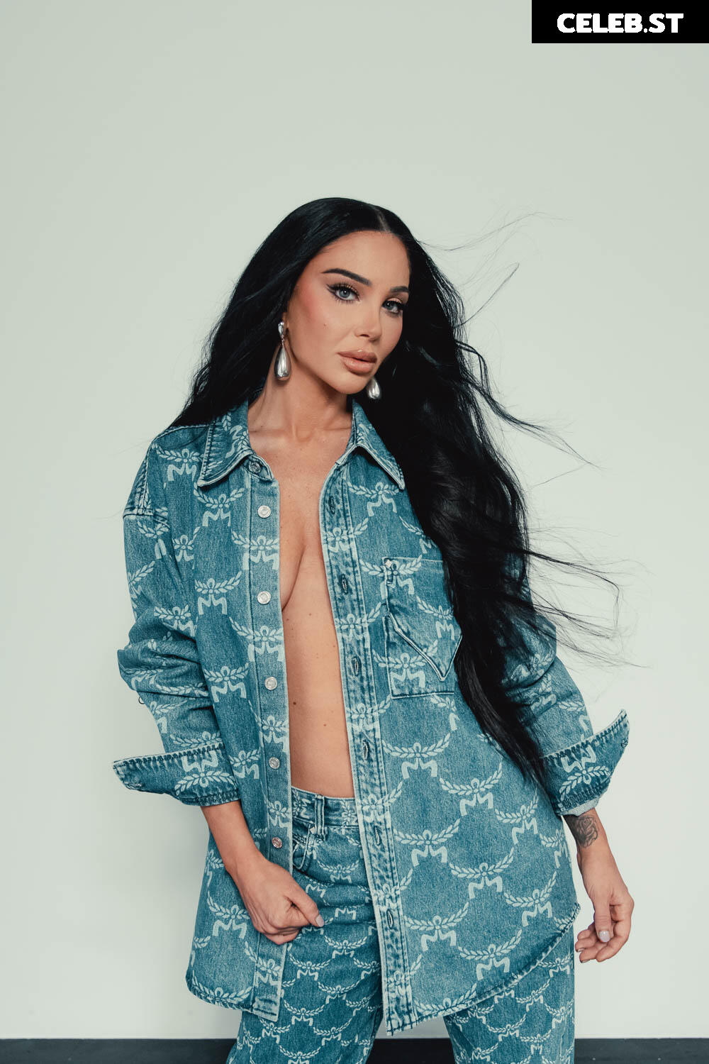 Tulisa Contostavlos Image 23028157