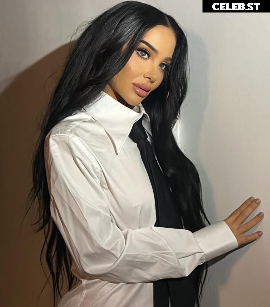 Tulisa Contostavlos Image 23028159