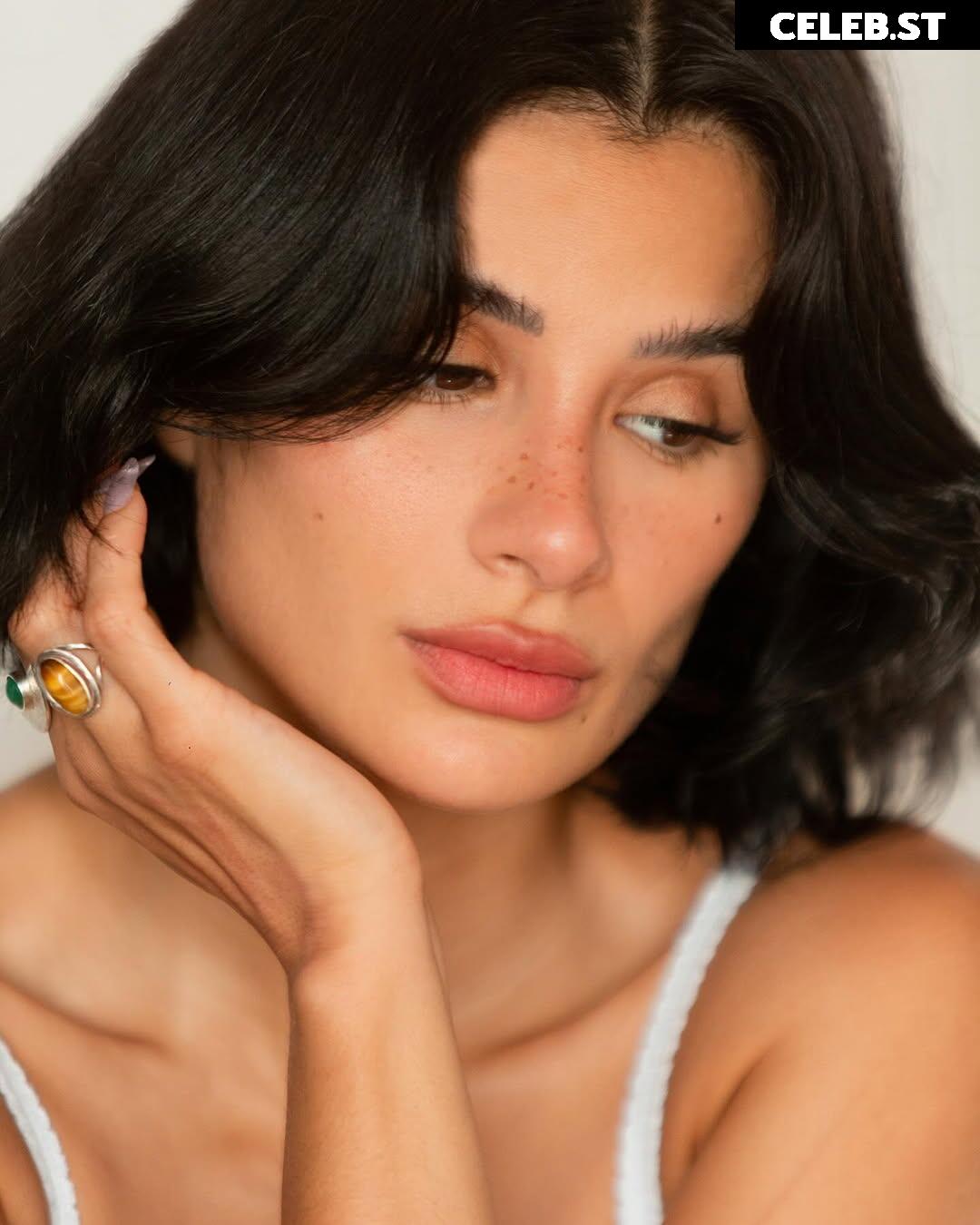 Diane Guerrero (Crazy Jane - Doom Patrol) Image 23027815