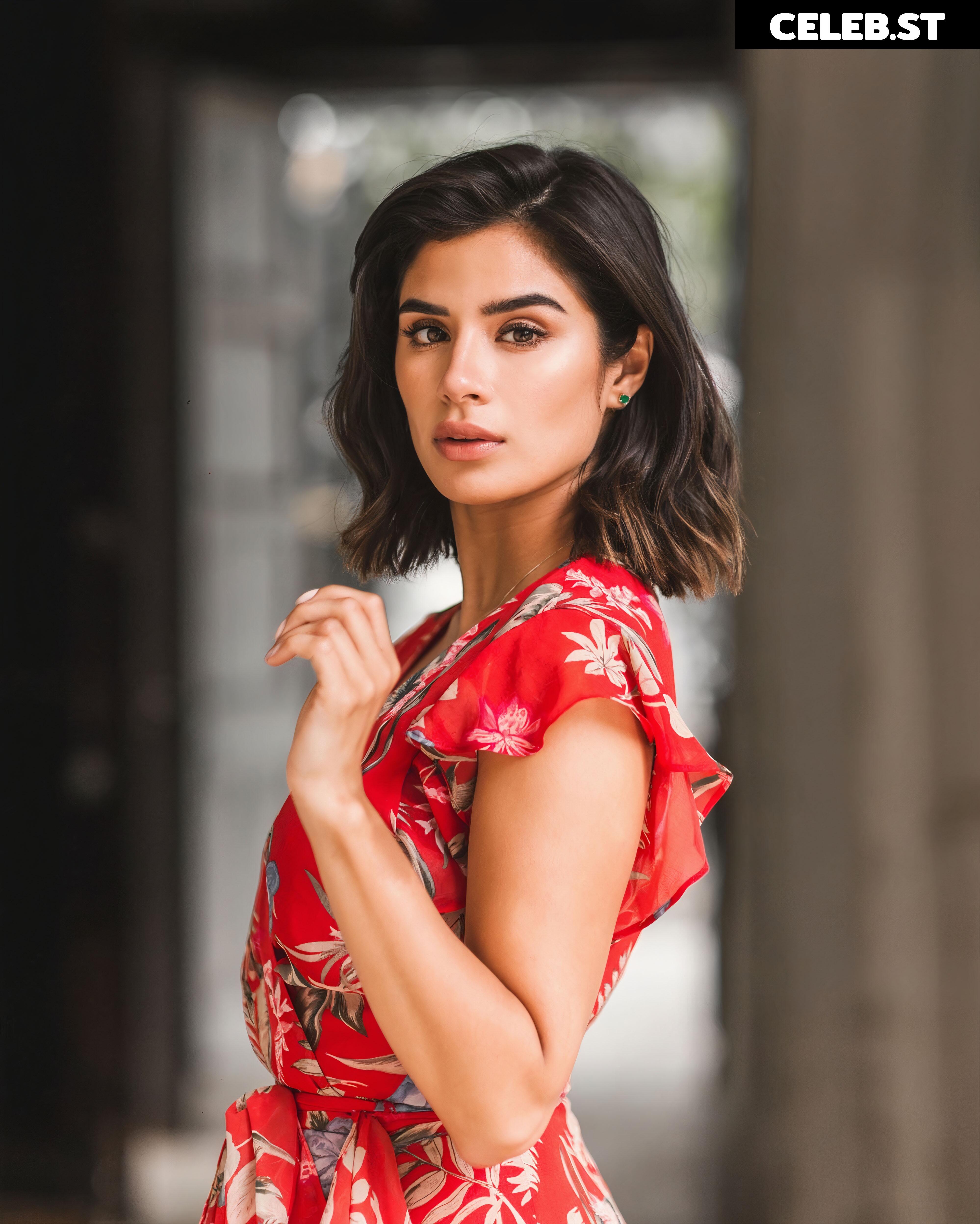 Diane Guerrero (Crazy Jane - Doom Patrol) Image 23027726