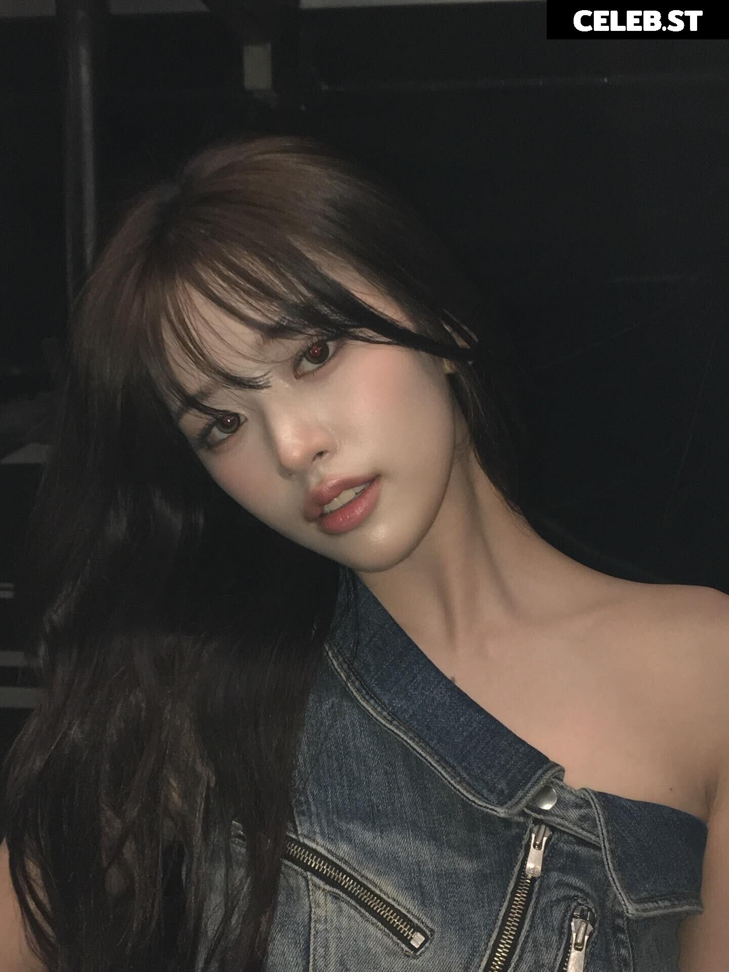An Yujin 안유진 | YUJIN Image 23029119