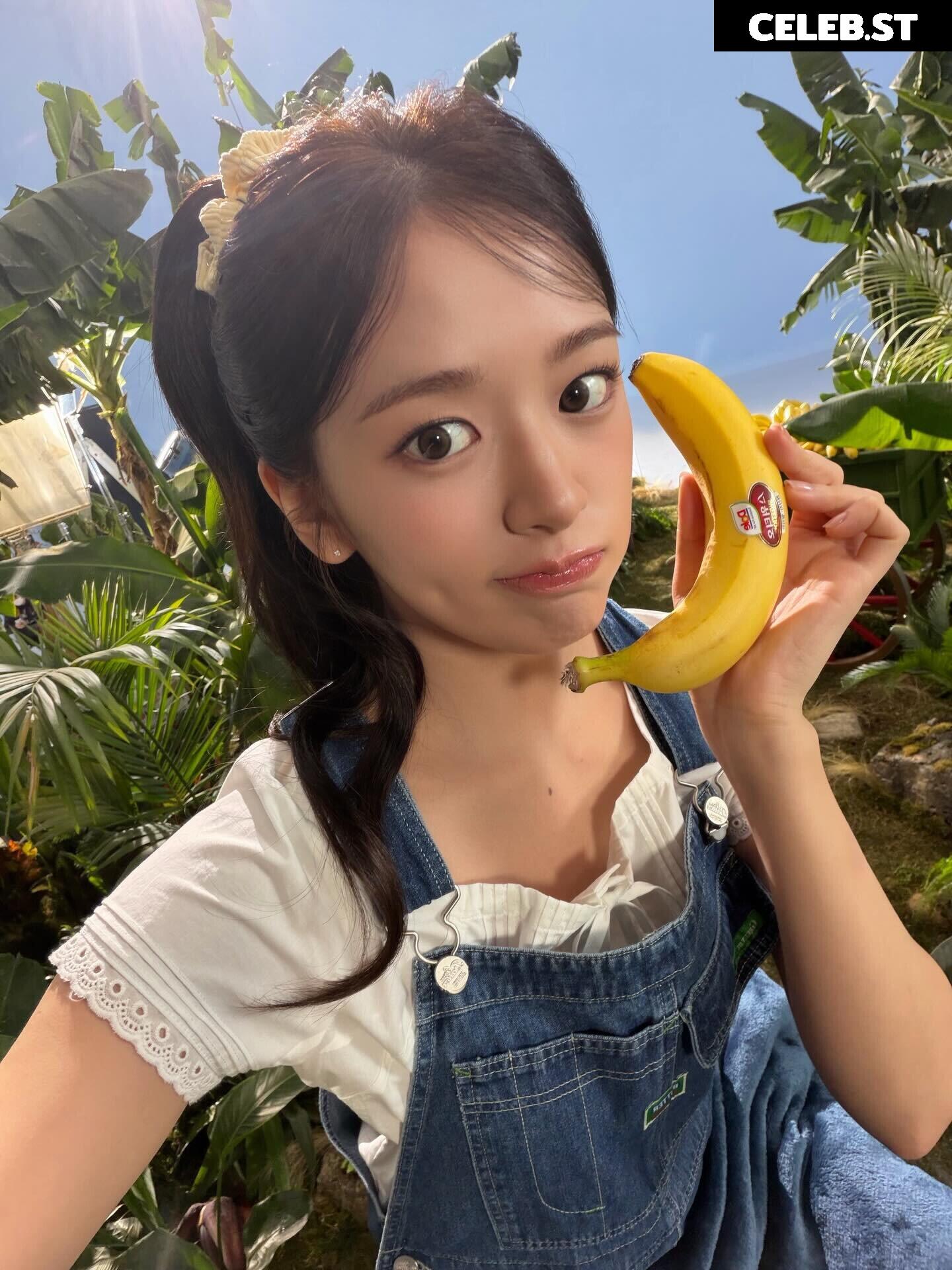 An Yujin 안유진 | YUJIN Image 23029012