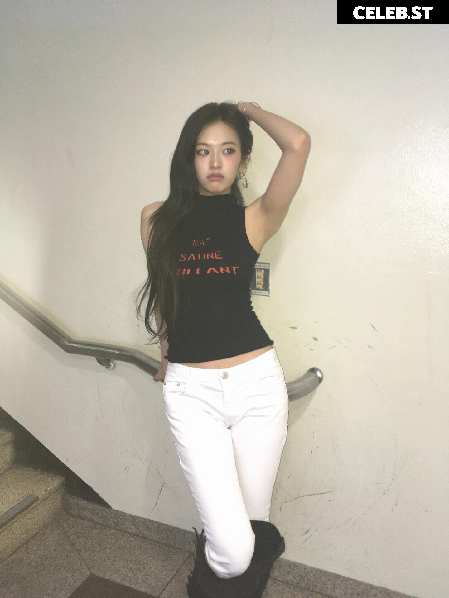 An Yujin 안유진 | YUJIN Image 23029005