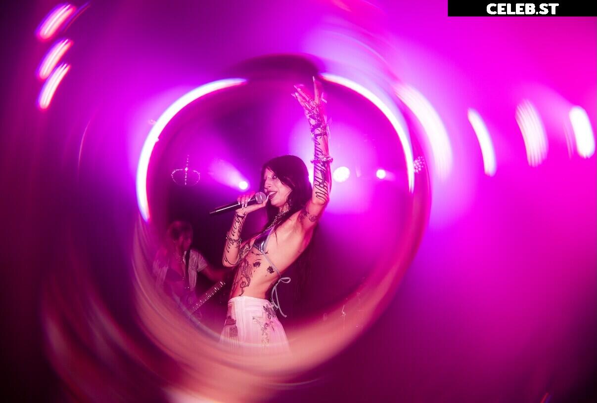 DeathbyRomy Image 23031137