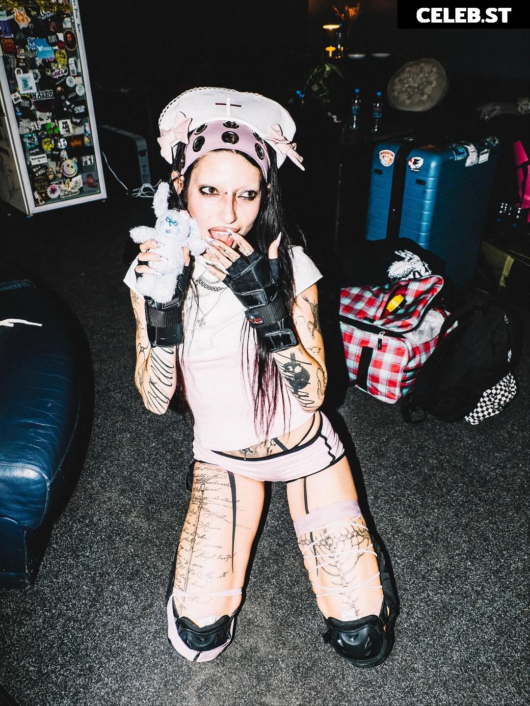 DeathbyRomy Image 23031165