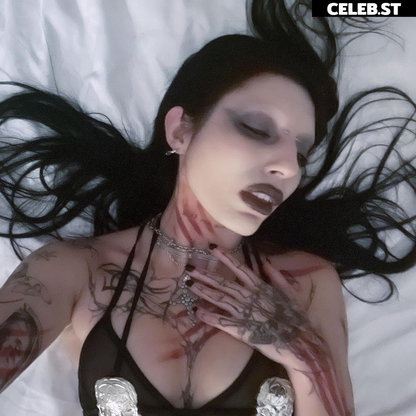 DeathbyRomy Image 23031069