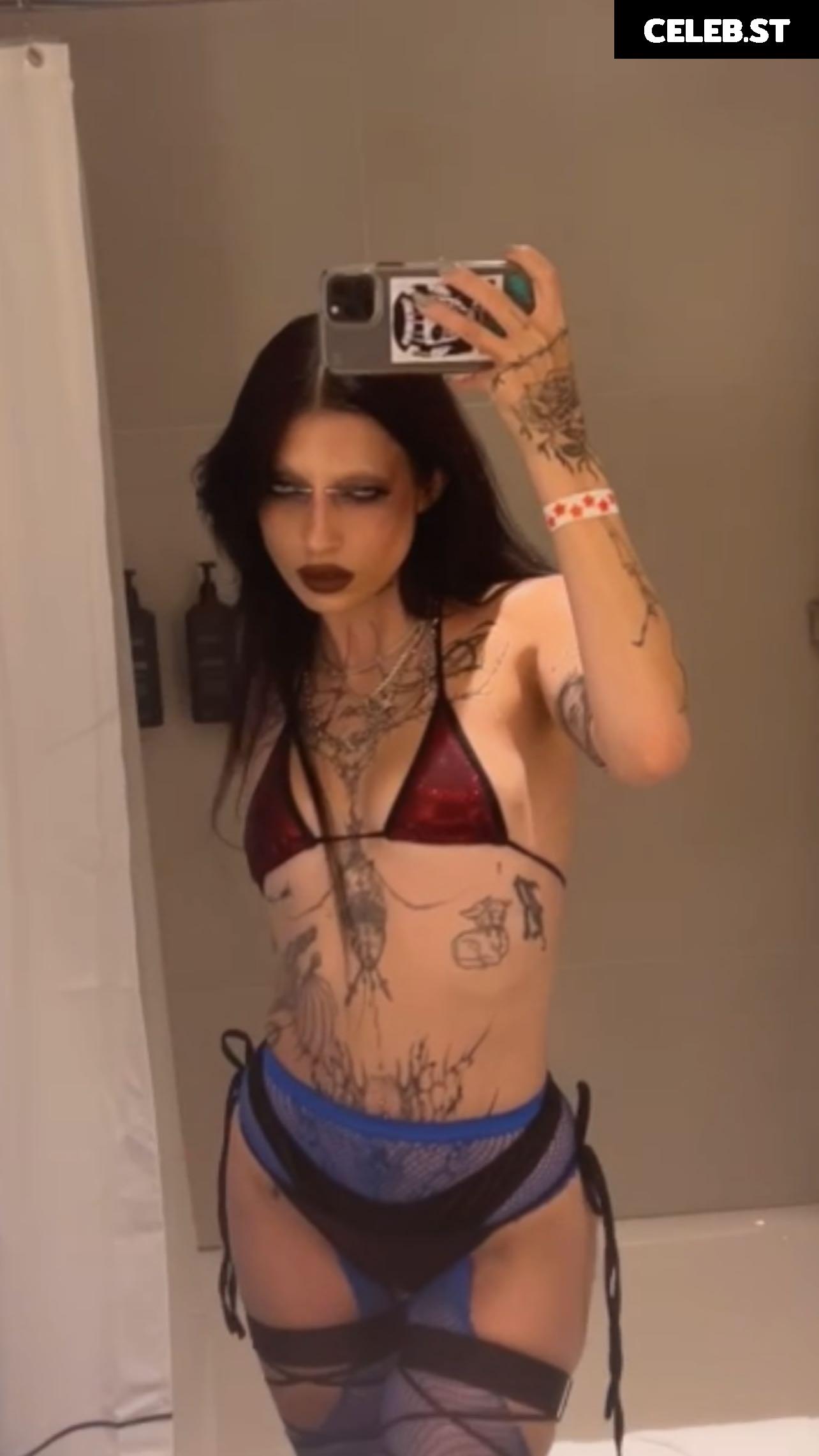 DeathbyRomy Image 23030992
