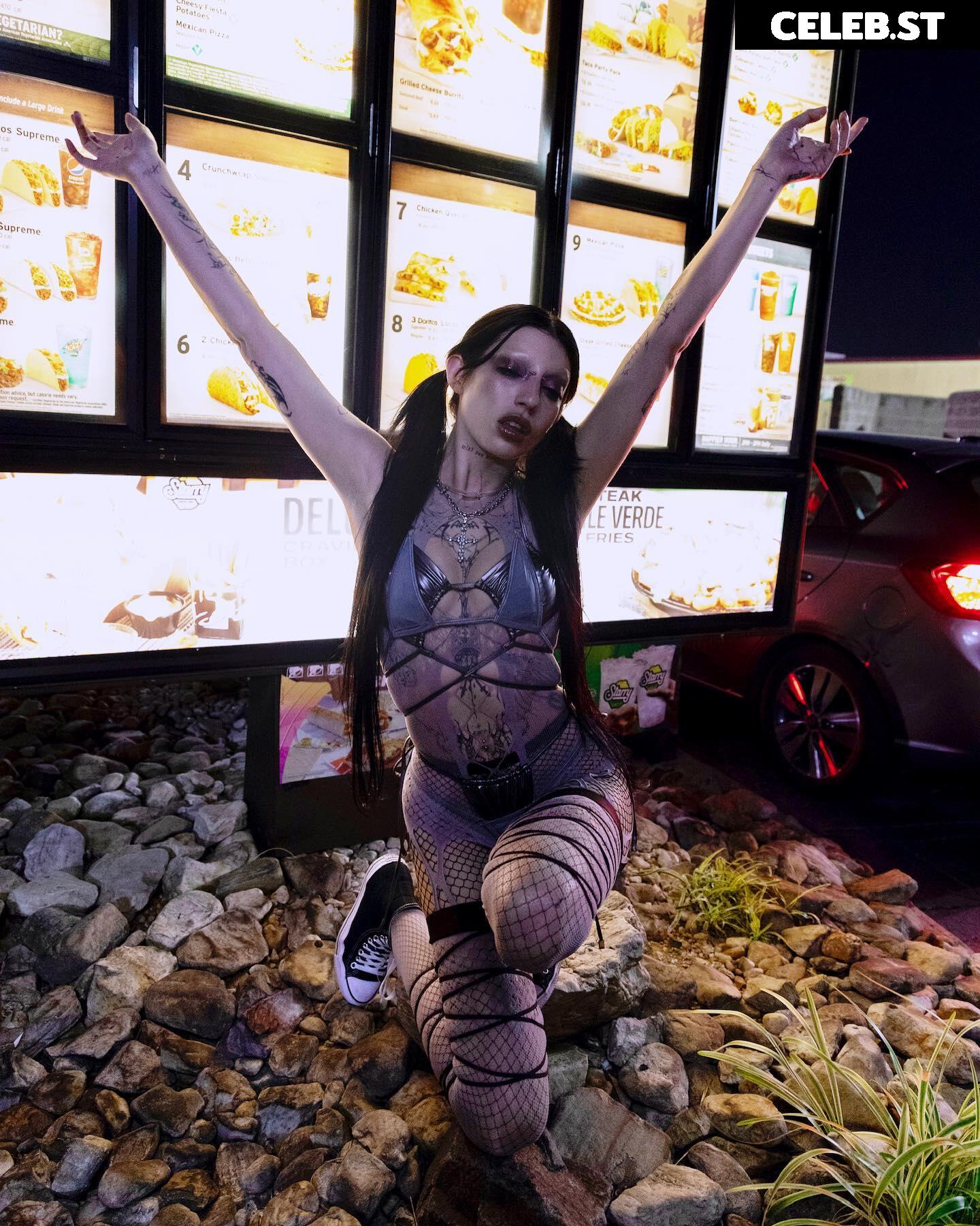 DeathbyRomy Image 23030965