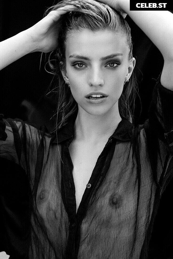 Niamh Adkins Image 23030004