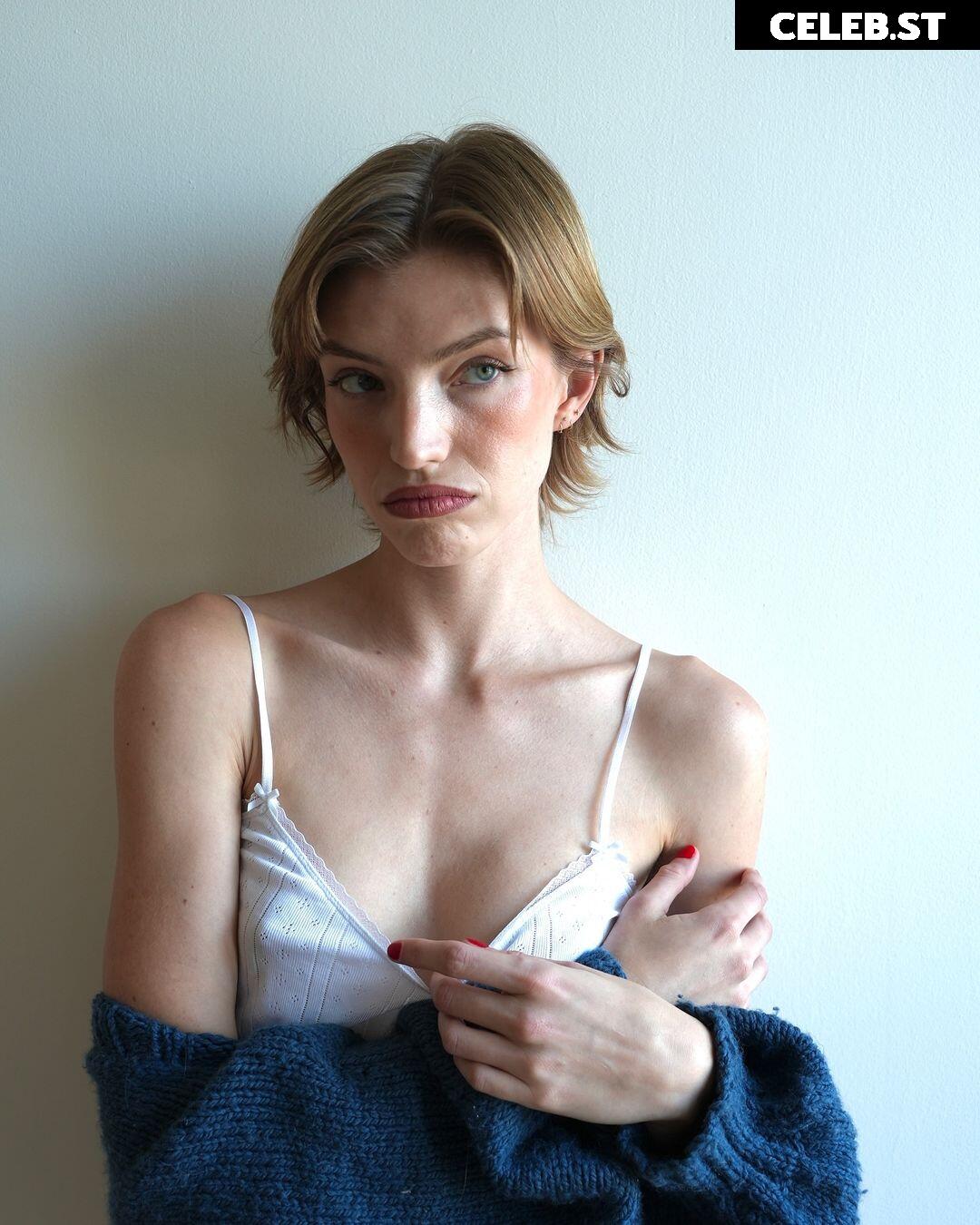 Niamh Adkins Image 23030061