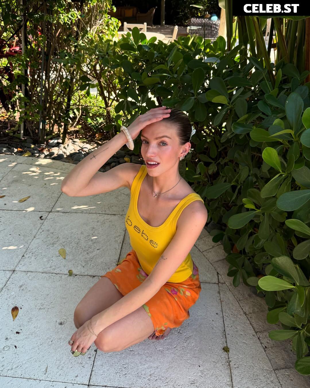 Niamh Adkins Image 23030225