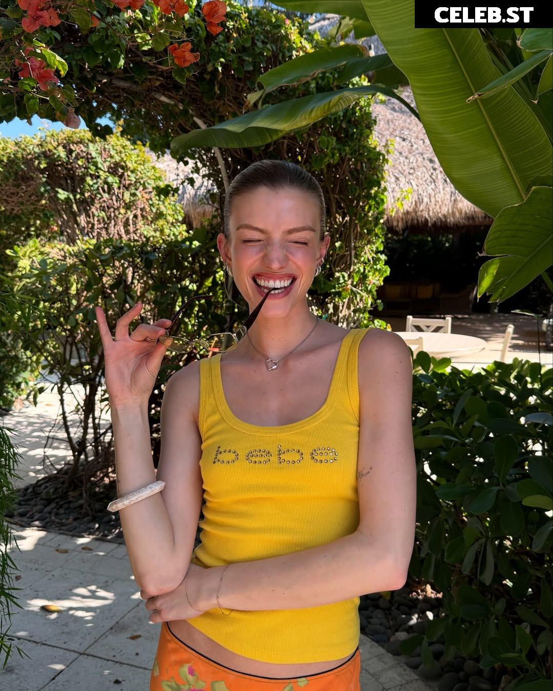 Niamh Adkins Image 23030219