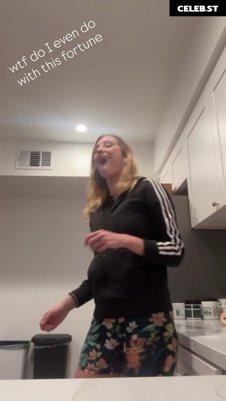 Maude Garrett Image 23004789