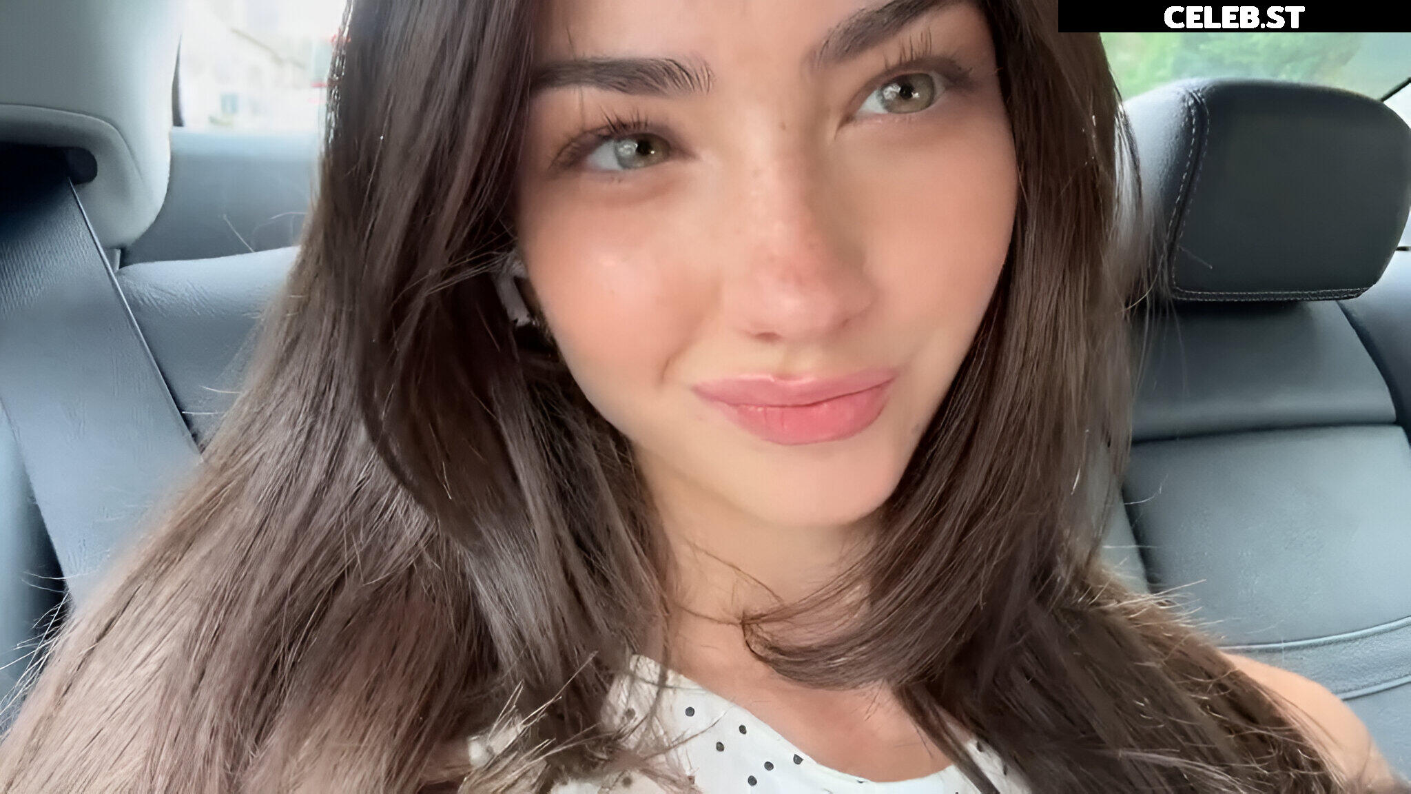 Lyzzahh / lizaseri Image 23001111