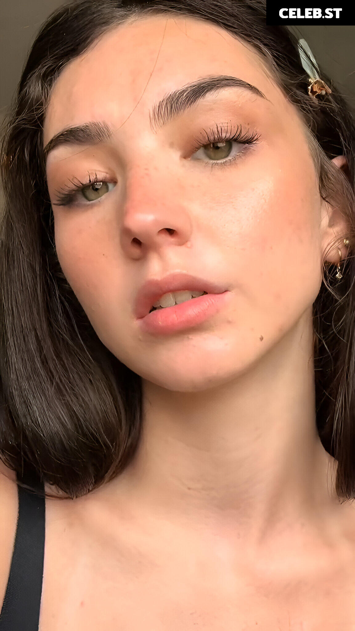 Lyzzahh / lizaseri Image 23001105