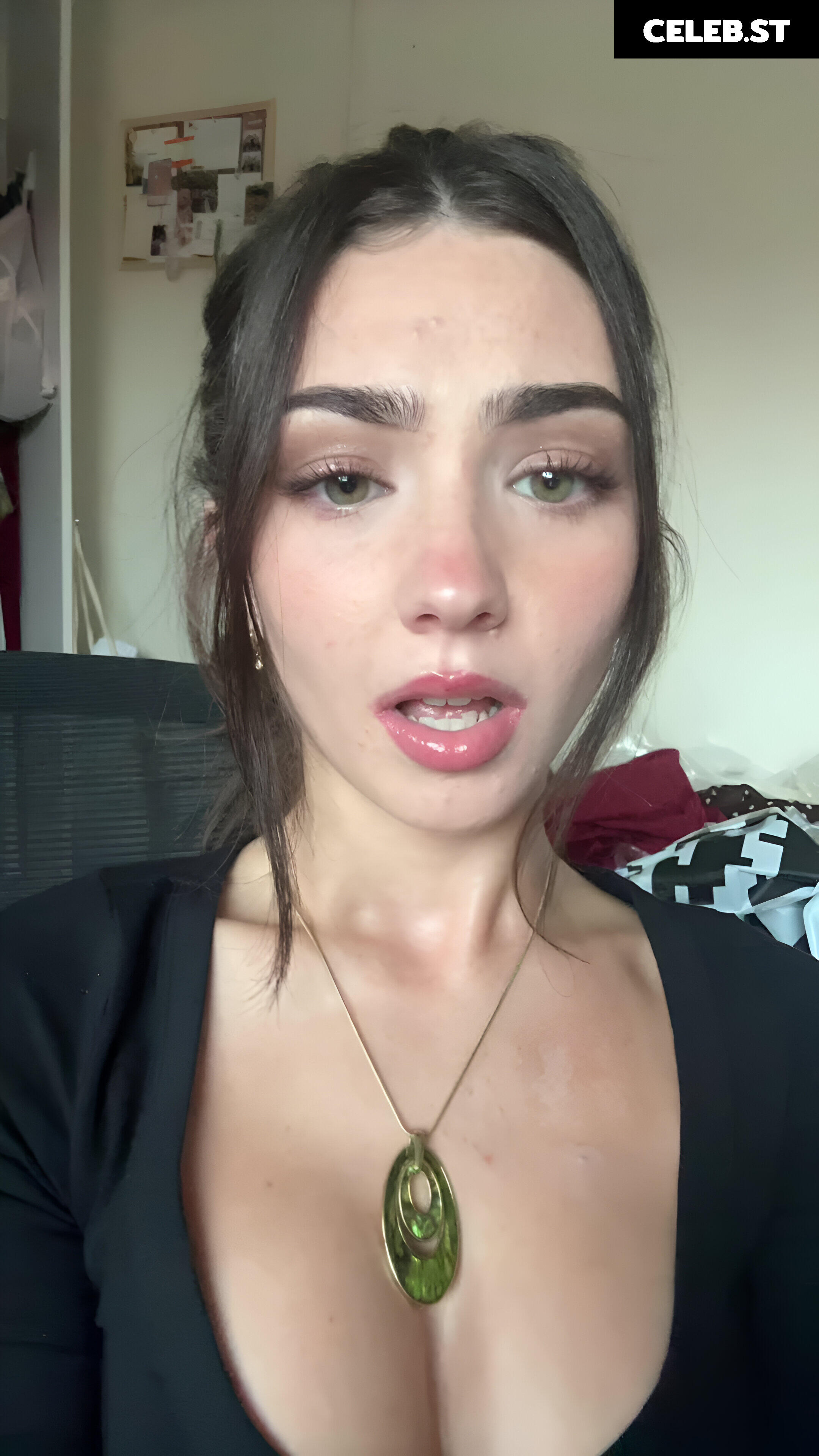 Lyzzahh / lizaseri Image 23001138