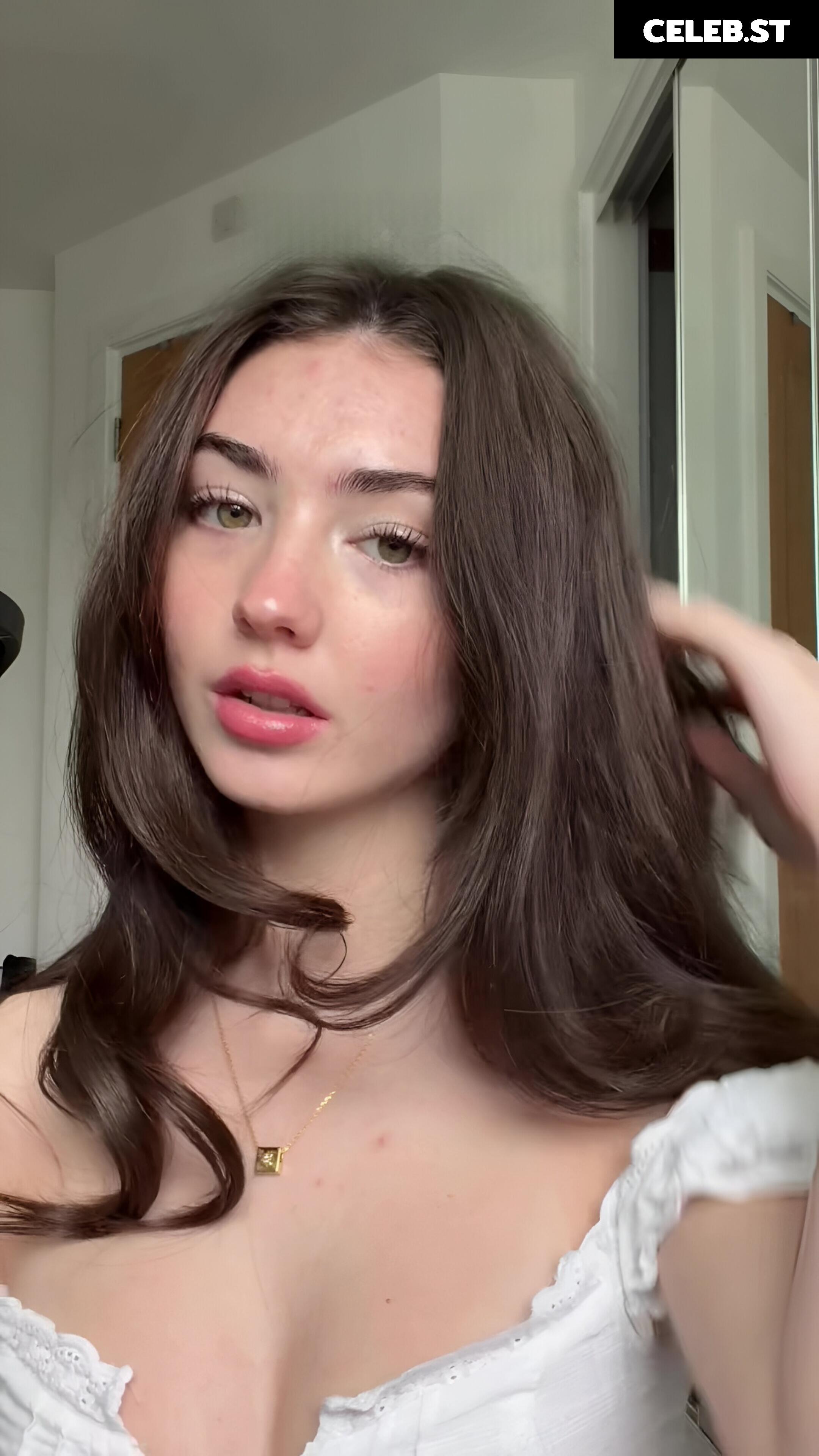 Lyzzahh / lizaseri Image 23001160