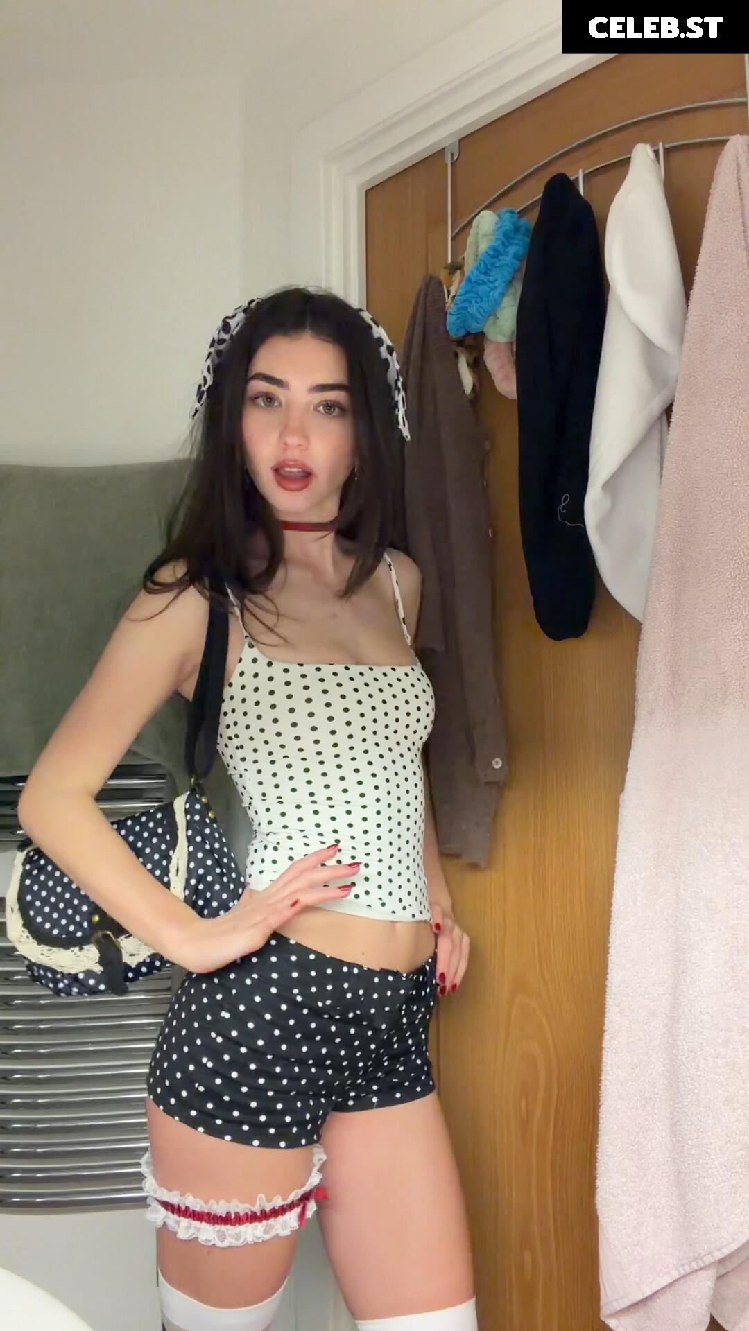 Lyzzahh / lizaseri Image 23001166